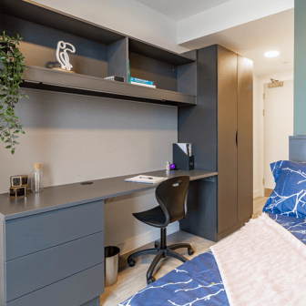Superior En Suite - Image 1